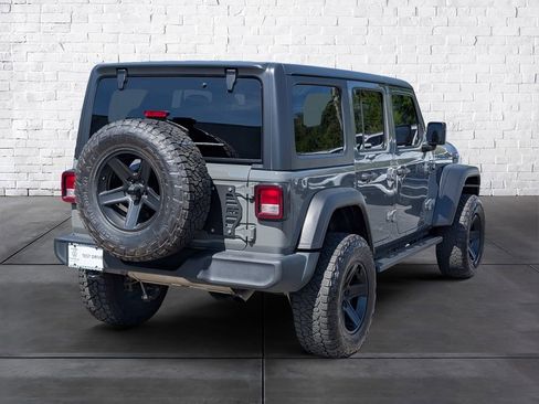 Used 2020 Jeep Wrangler Unlimited Sport S image 7