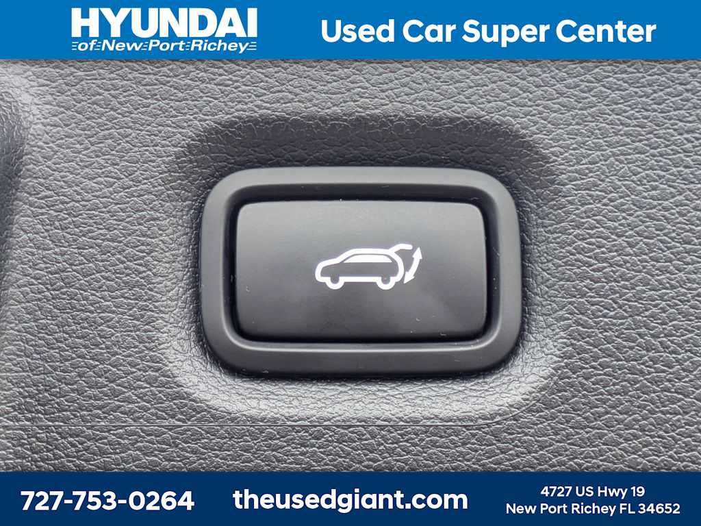 Certified 2023 Hyundai Santa Fe SEL FWD image 13