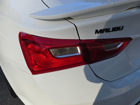 Used 2023 Chevrolet Malibu RS image 33