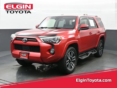 Used 2022 Toyota 4Runner SR5 AWD/4WD image 1