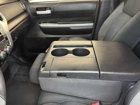 Used 2014 Toyota Tundra SR5 AWD/4WD image 24