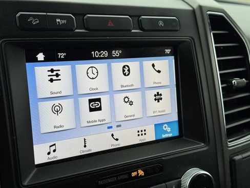 Used 2019 Ford Expedition XLT image 28