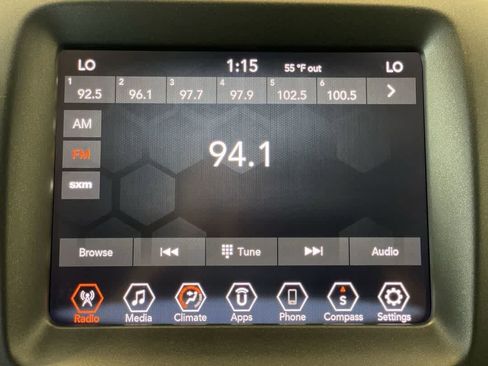 Used 2019 Jeep Compass Trailhawk AWD/4WD image 19