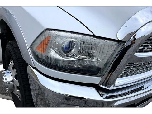 Used 2015 RAM 3500 Laramie AWD/4WD image 52