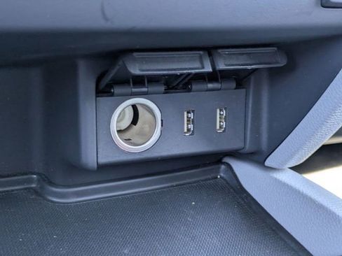 Used 2016 Honda Pilot Touring image 28