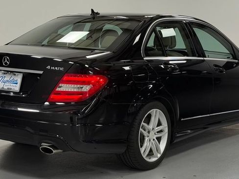 Used 2012 Mercedes-Benz C 300 4MATIC Sedan image 3