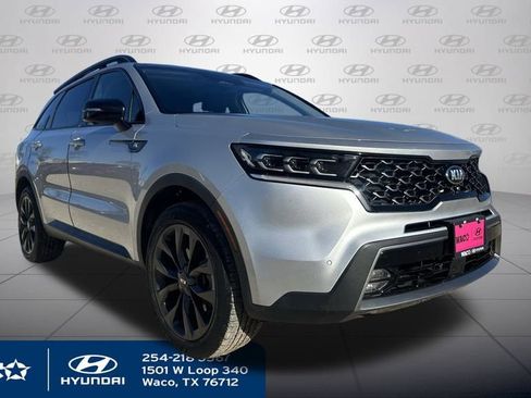 Used 2021 Kia Sorento SX Prestige image 3