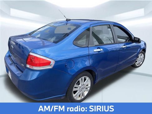 Used 2010 Ford Focus SEL FWD image 4