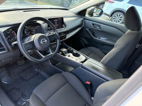 Used 2024 Nissan Rogue S FWD image 12