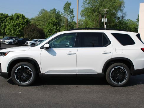 New 2026 Honda Pilot image 12