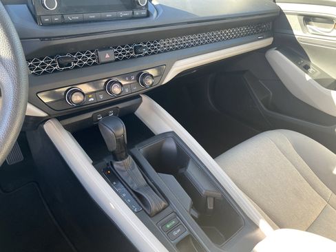 Used 2024 Honda Accord LX image 12