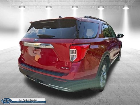 Used 2024 Ford Explorer XLT w/ Equipment Group 202A AWD/4WD image 14
