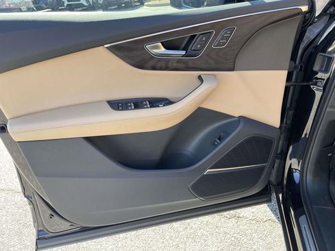 Used 2021 Audi Q7 3.0T Prestige w/ Prestige Package image 16