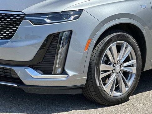 Certified 2023 Cadillac XT6 Premium Luxury AWD/4WD image 11