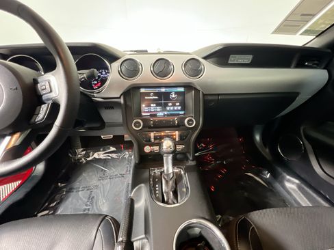 Used 2015 Ford Mustang Premium RWD image 25
