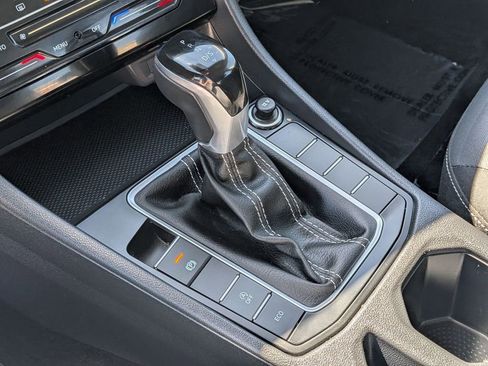 Used 2025 Volkswagen Jetta S image 19