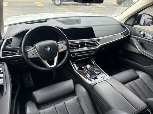 Used 2020 BMW X7 xDrive40i w/ Executive Package image 13