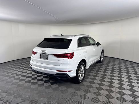 Used 2021 Audi Q3 2.0T Premium Plus w/ Premium Plus Package AWD/4WD image 5
