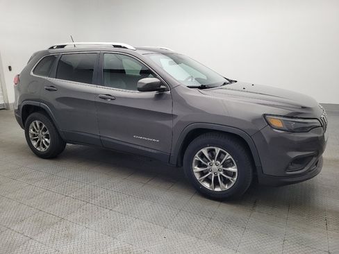 Used 2020 Jeep Cherokee Latitude Plus FWD image 11