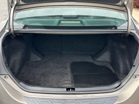 Used 2019 Toyota Corolla SE w/ Protection Package image 14