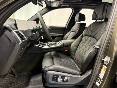 Used 2026 BMW X5 xDrive40i w/ Off-Road Package image 18