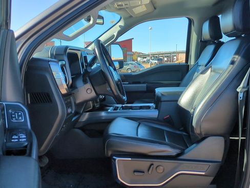 Used 2024 Ford F350 Lariat image 14