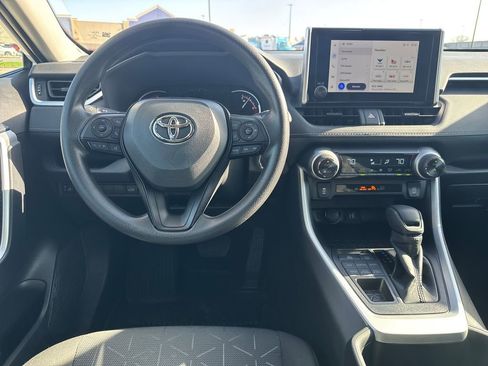 Used 2025 Toyota RAV4 XLE w/ Convenience Package AWD/4WD image 18