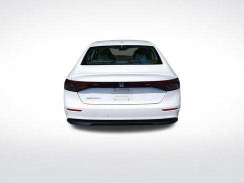 Used 2024 Honda Accord EX image 7