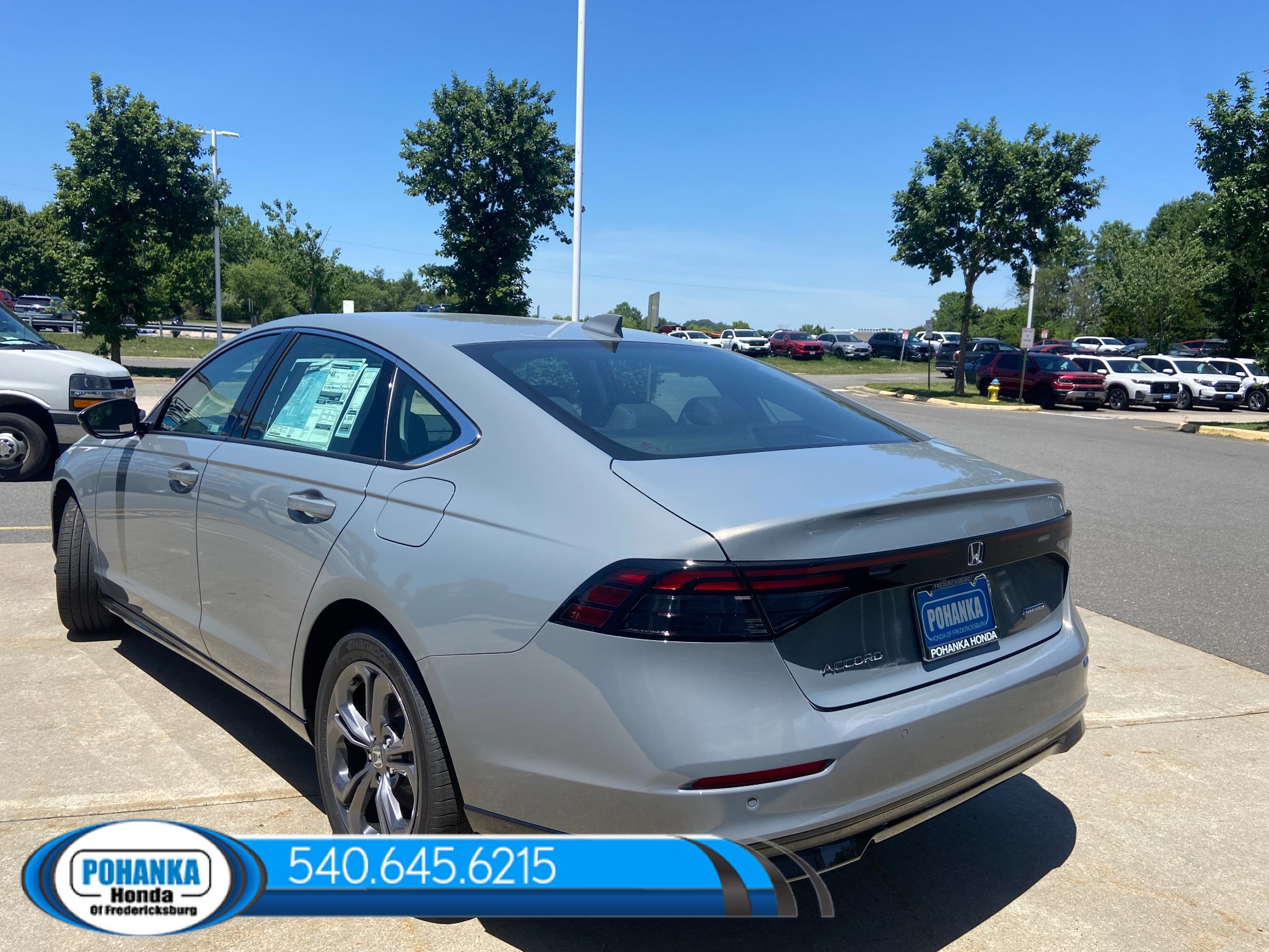 New 2026 Honda Accord Hybrid EX-L image 3