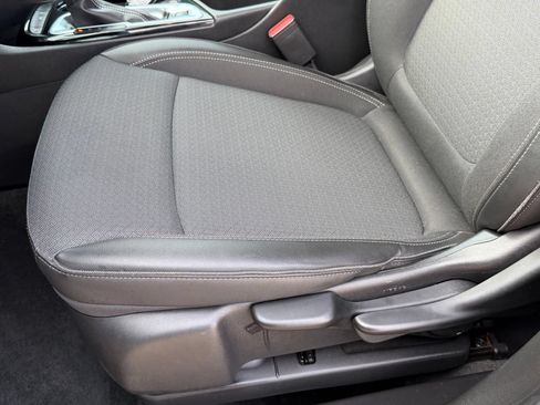Used 2024 Buick Encore GX Preferred FWD image 29