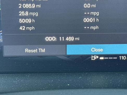 Used 2025 Volvo XC90 B6 Plus image 22