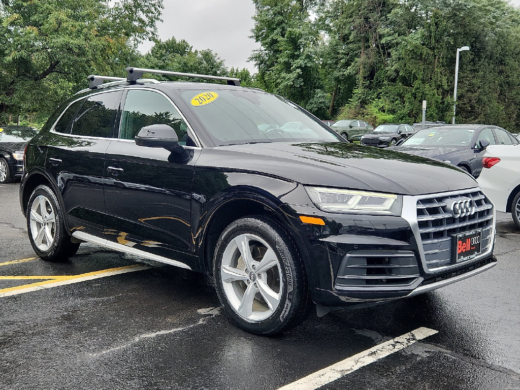 Used 2020 Audi Q5 Premium w/ Premium Plus Package AWD/4WD image 2