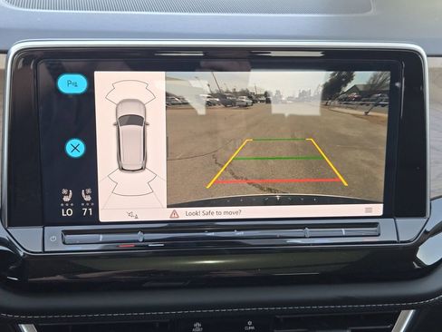 New 2026 Volkswagen Atlas SE image 15