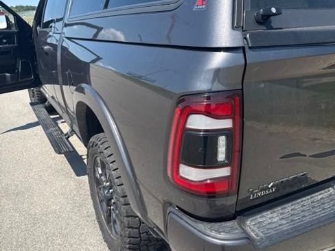 Used 2022 RAM 3500 Limited w/ Night Edition AWD/4WD image 14