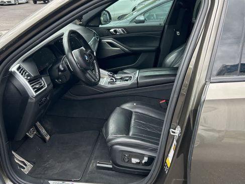 Used 2020 BMW X6 M50i AWD/4WD image 11