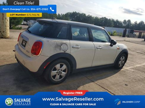 Used 2015 MINI Cooper 4-Door Hardtop FWD image 4