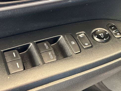 Used 2018 Honda CR-V EX-L image 12