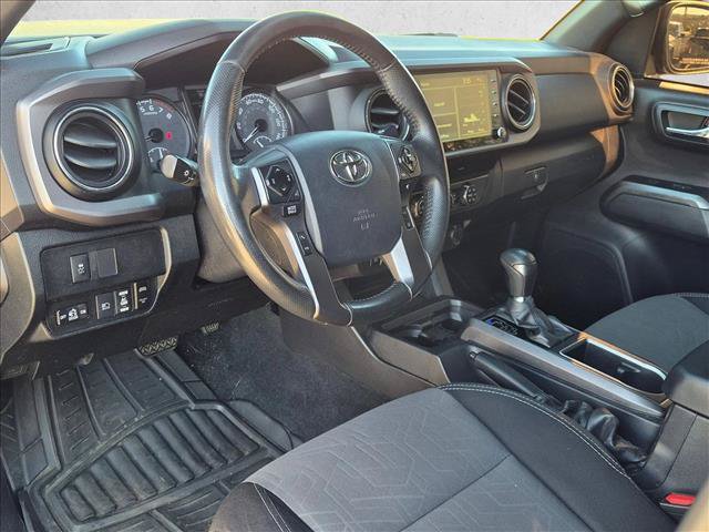 Used 2020 Toyota Tacoma TRD Sport w/ Technology Package RWD image 9