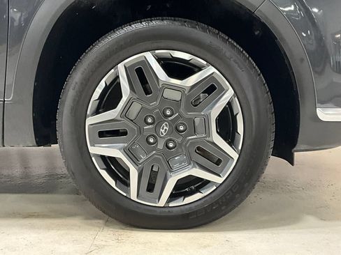 Used 2023 Hyundai Santa Fe Limited AWD/4WD image 11