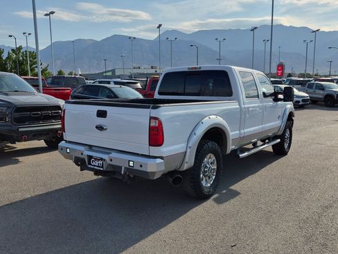 Used 2015 Ford F250 Lariat w/ Lariat Ultimate Package AWD/4WD image 3