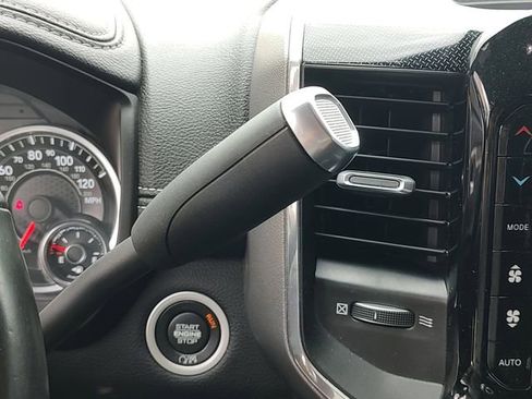 Used 2022 RAM 2500 Laramie AWD/4WD image 19