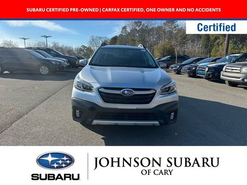 Certified 2022 Subaru Outback Limited XT image 2