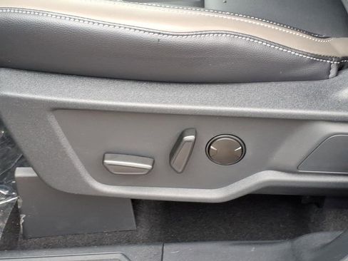 New 2026 Ford Bronco Outer Banks image 16