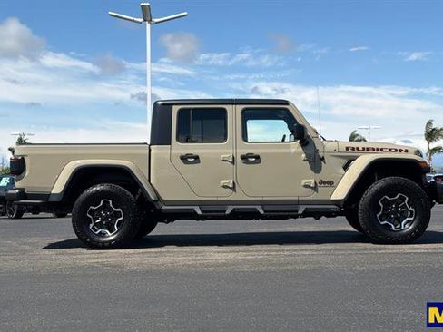 Used 2020 Jeep Gladiator Rubicon AWD/4WD image 3