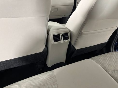 Used 2022 Nissan Rogue Sport SV FWD image 45