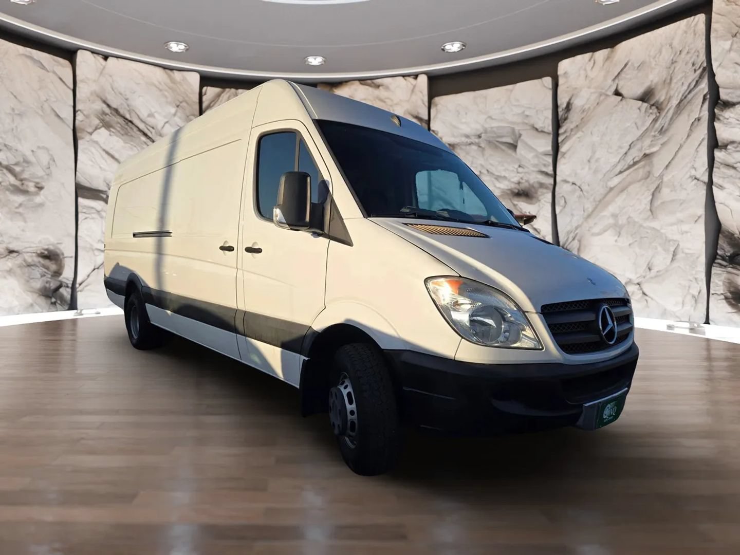 Used 2010 Mercedes-Benz Sprinter 3500 image 3