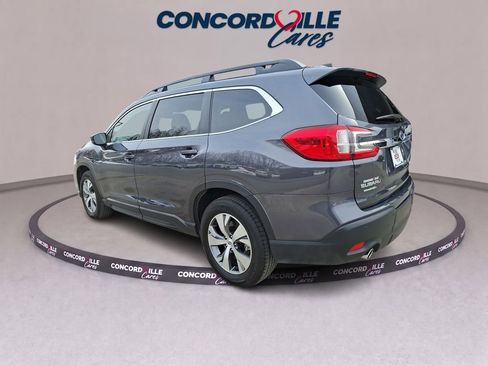 Certified 2025 Subaru Ascent Premium AWD/4WD image 5