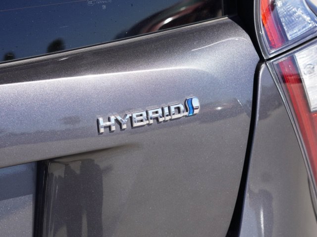 Used 2018 Toyota Prius Two w/ Prius Two Safety Plus Package FWD image 12
