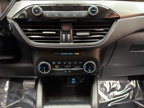 Certified 2023 Ford Escape Active FWD image 19
