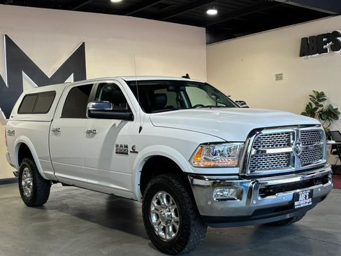 Used 2018 RAM 2500 Laramie w/ Off Road Package AWD/4WD image 2